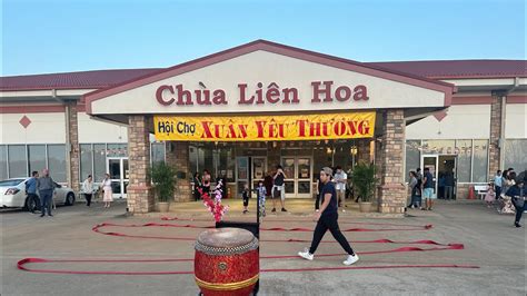 Hội Chợ Xuân Tại Chùa Liên Hoa Houston Youtube