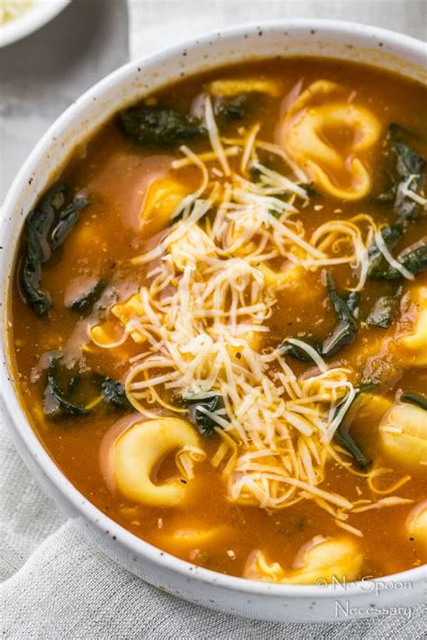 Easy Chicken Spinach And Tortellini Tomato Soup No Spoon Necessary