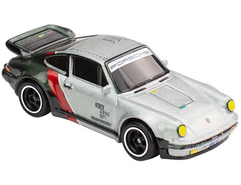 Hot Wheels Premium Car Entertainment Cyberpunk Porsche Turbo Spielzeugauto