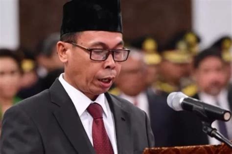 Ditetapkan Sebagai Ketua Kpk Sementara Nawawi Pomolango Besok Ucap