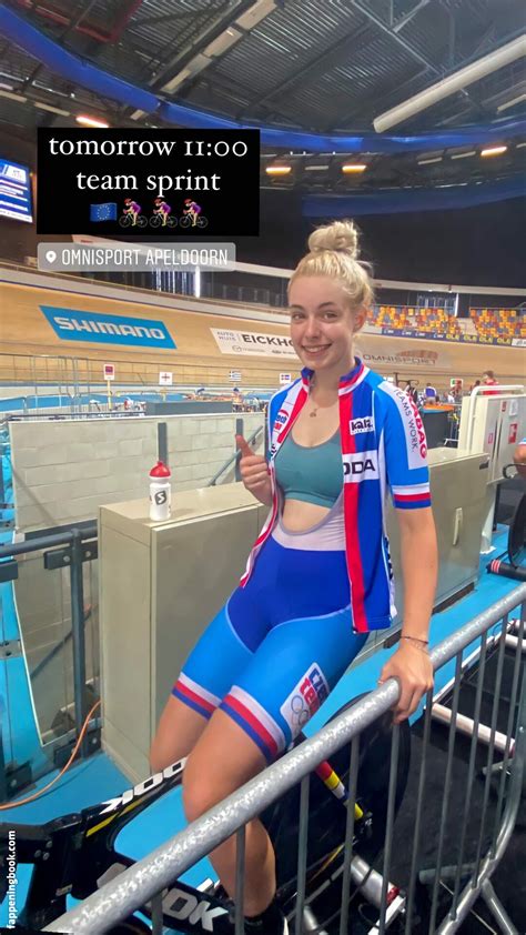 Sara Peterkova Nude OnlyFans Leaks Fappening FappeningBook