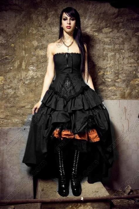 Vintage Vampire Cross Corset Black Gothic Wedding Dresses New Arrival