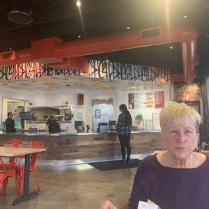 DAVES HOT CHICKEN 22 Photos 24 Reviews 2920 NE Sandy Blvd Portland OR Menu Yelp