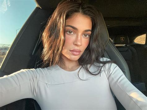 Naked Kylie Jenner Records Steamy TikTok From Shower Watch Video
