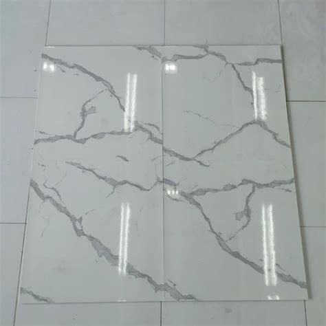 Jual GRANITE LANTAI 60X60 DAIVA WHITE ARNA GLOSSY KW4 IKETAN