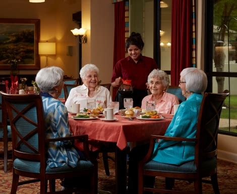 Senior Dining Options Burgundy Place