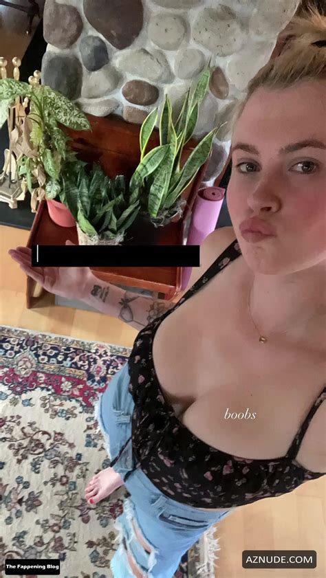 Ireland Baldwin Sexy And Hot Photos Collection Form Instagram Aznude