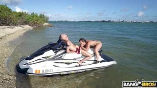 Kelsi Monroe Sucking The Big Cock On The Jet Ski Porn Movies Movs