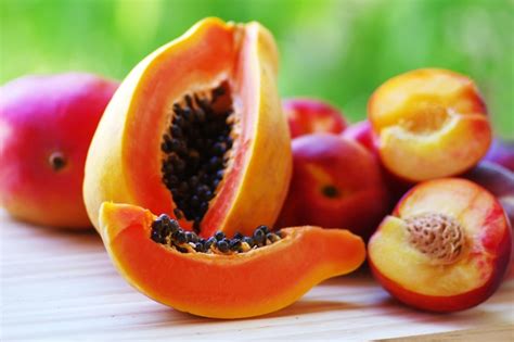 The 12 Healthiest Fruits You Can Eat Right Now