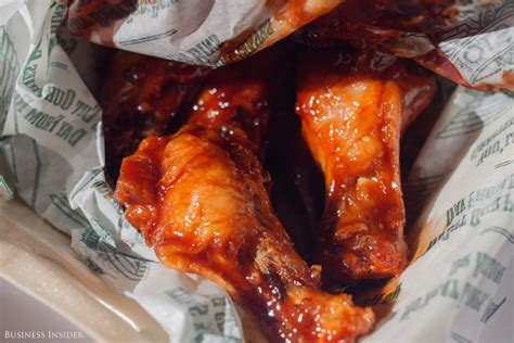 Buffalo Wild Wings Vs Wingstop Review Business Insider