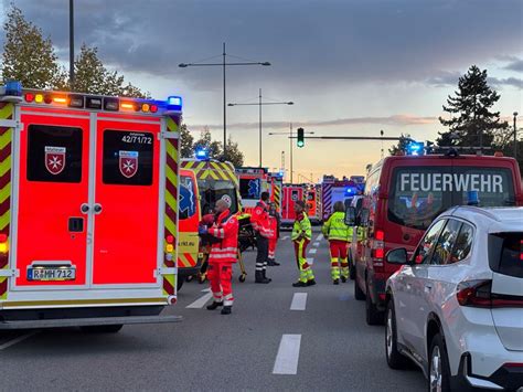 Nach Schwerem Bus Unfall In Regensburg Ermittlungen Gegen Fahrer