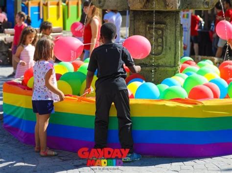 Gayday Celebra El D A De La Diversidad Familiar En El Parque De