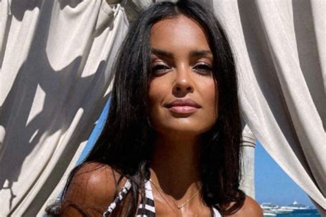 Klaudia El Dursi W Bikini Szokuj Cy Wygl D Jej Brzucha Super Express Wiadomo Ci Polityka