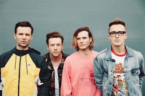 IT'S ALL COMING BACK TO ME NOW (FEAT. DANNY JONES) - McFly - LETRAS.COM