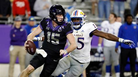 Tcu Football Iowan Max Duggan Showing Old School Toughness Fort