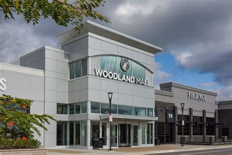 Woodland Mall 3195 28th St SE Grand Rapids, MI Shopping Centers & Malls ...