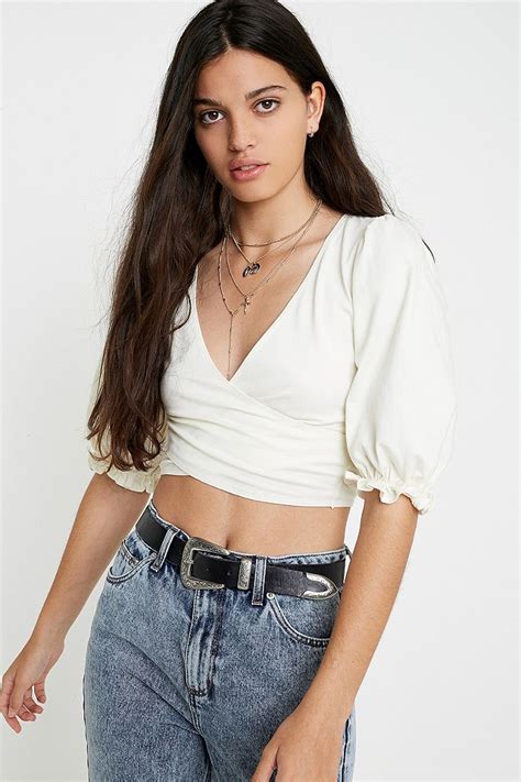 Uo Saskia Surplice Puff Sleeve Cropped Top Urban Outfitters Uk