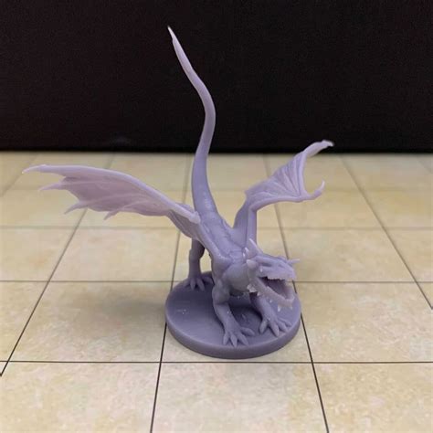 Black Dragon - Wyrmling - Tabletop Miniature – QuestBourne