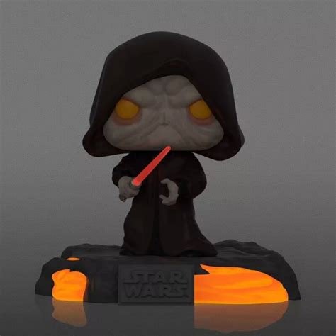 Gamestop Exclusive Star Wars Red Saber Glow In The Dark Darth Sidious