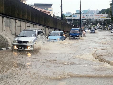 Ibu Negara Dilanda Banjir Kilat Jalan Utama Terjejas North Borneo