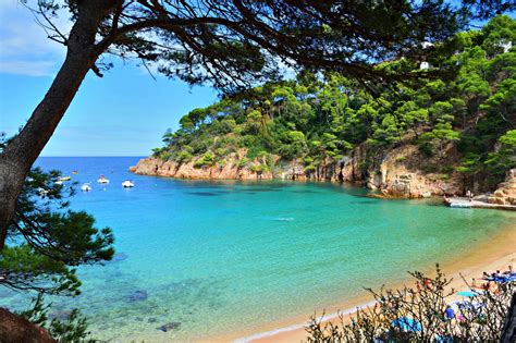 Aiguablava una de las calas más bonitas de la Costa Brava Camping