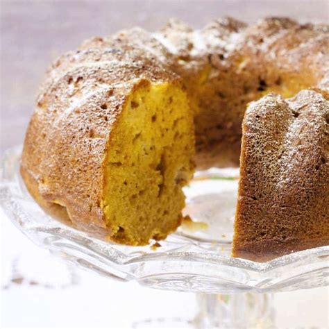 Recette de gâteau à la citrouille et aux pacanes Coup de Pouce