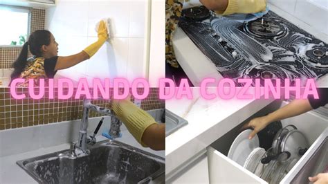 FAXINA E ORGANIZAÇÃO DA COZINHA MUDEI AS PANELAS PRATOS FORMAS DE