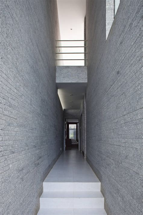 Gallery of Gia Lai House / Vo Trong Nghia Architects - 4