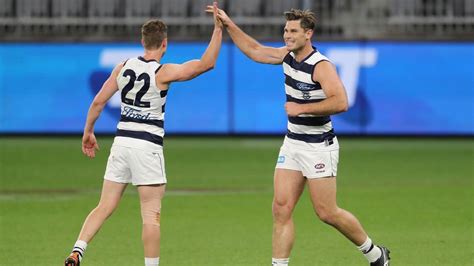 AFL age no barrier in Geelong Cats firing says Tom Hawkins - ESPN