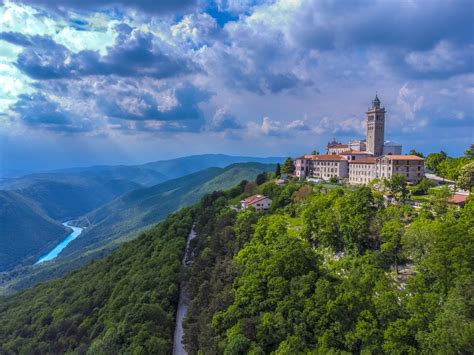 Sveta Gora Čas Za Vas Brda Vipavska Dolina Kras