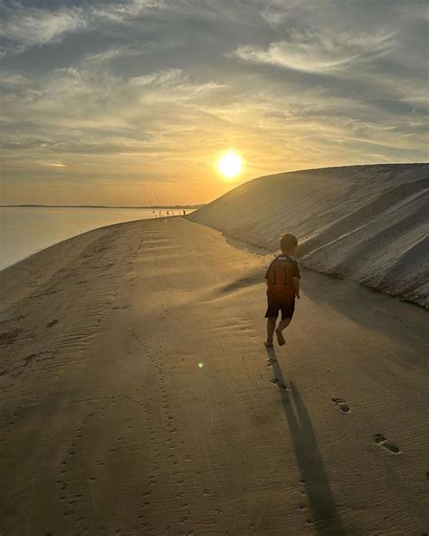 El Paseo De Antonela Roccuzzo Y Los Hijos De Messi Por El Desierto De