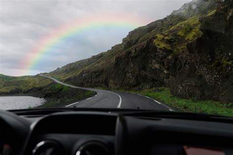 Bela Paisagem Arco Ris E Rua Foto Gr Tis