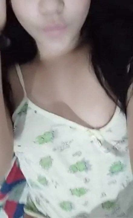 Brazilian Girl Has Nipple Slip On Bigolive Kissing Porn XHamster