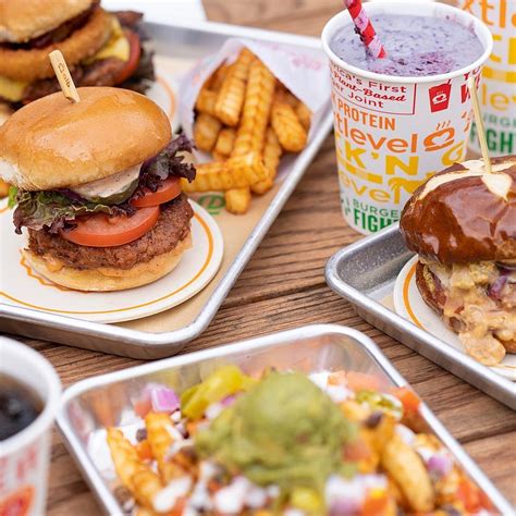 Order Up This Vegan Fast Food Chain Is Planning 1000 Locations The Beet