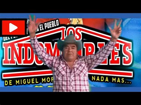 Los Indomables de Miguel Moran saludando y agradeciendo a su público