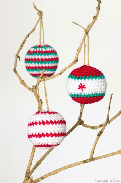 Christmas Crochet Baubles That Are Easy To Make Crochet