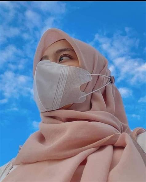 Pin Oleh Suci Ramadhany Di Muslimah Potret Diri Foto Reaksi Gambar