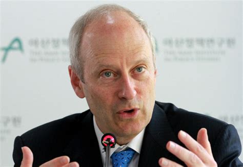 Philosopher Michael Sandel to discuss fairness, justice at IACC conference