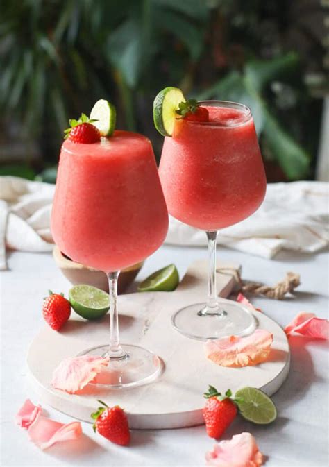 Easy Frosé Recipe Frozen Rosé Good Food Baddie