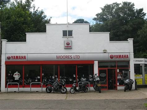 Yamaha YBR Cc Naked RED