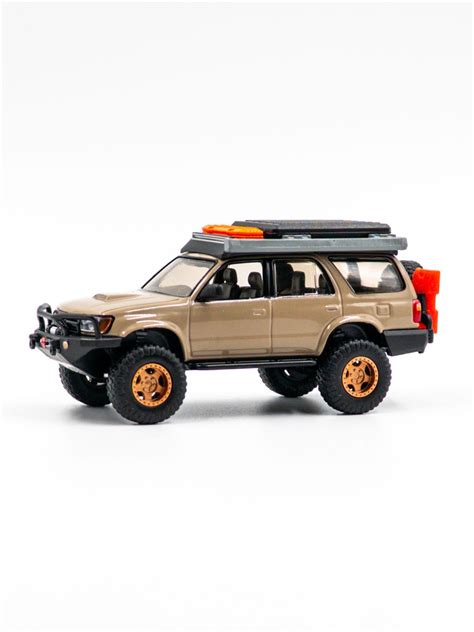 Машинка Hot Wheels БОЛЬШАЯ 1 43 2000 Toyota 4Runner Машинки Хот Вилс HMD41 купить на OZON по