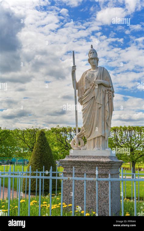 Athena Statue Hi Res Stock Photography And Images Alamy