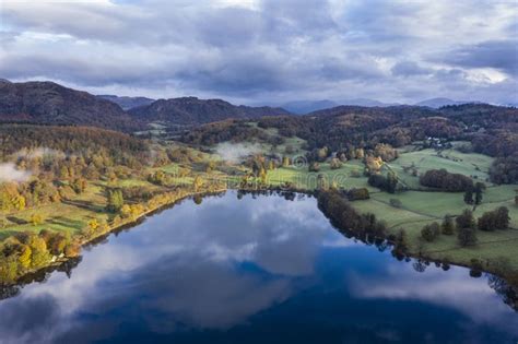 Impresionantes Imágenes De Paisajes Aéreos De Drones Sobre El Agua De