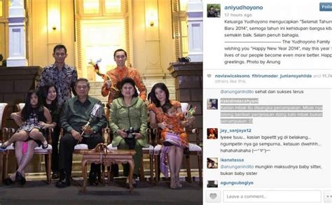 Penampakan Sosok Asing Di Foto Keluarga Presiden SBY Picu Kehebohan