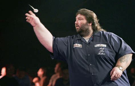 Darts legend Andy Fordham dies as tributes pour in for former BDO World ...