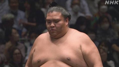 「大相撲秋場所 角番の大関 御嶽海が負け越し 関脇に陥落へ」 めだかアイデアマラソンのブログ