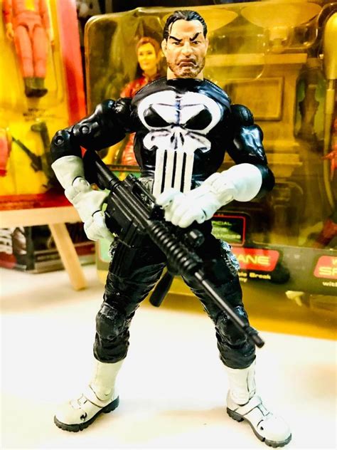 Toybiz 6 Marvel Legends Series 6 Punisher Hobbies And Toys Toys And Games On Carousell