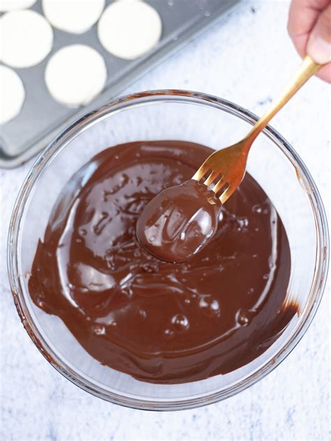 The Best Tools for Working With Melting Chocolate - Candy Coated Recipes