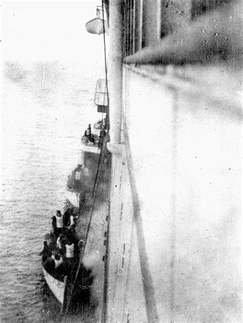 This Photo Captures The Moment Passengers Of The Titanic Are Rescued By