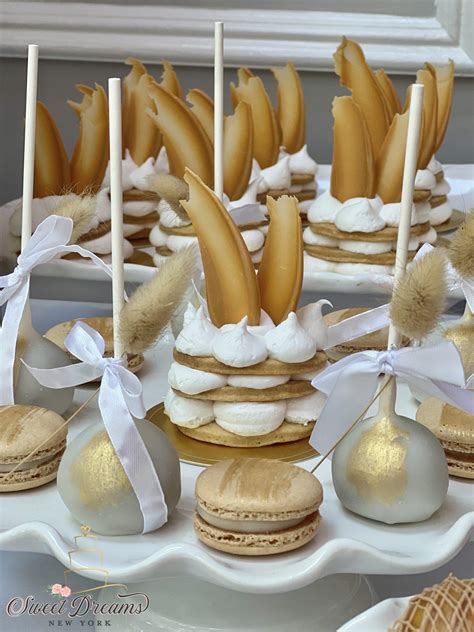 Nude And Gold Sweet Dreams NY